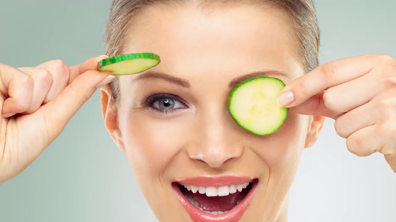 Remove dark circles at home naturally