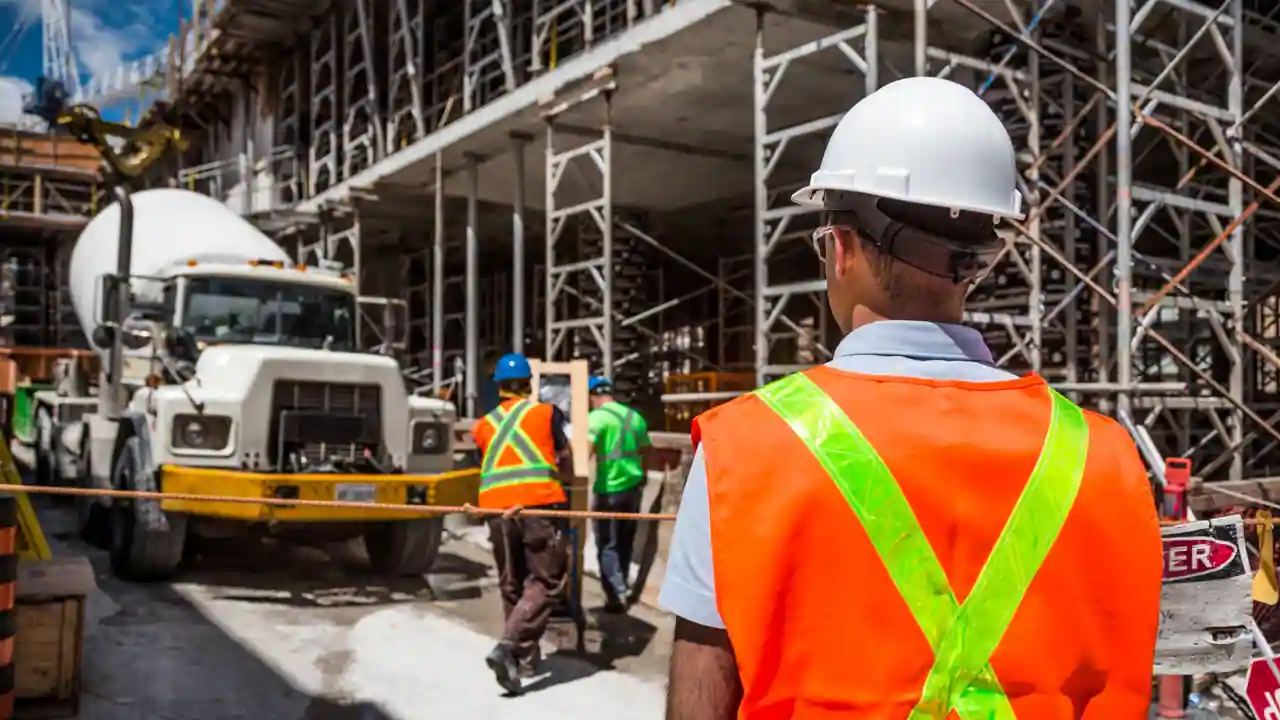 health and safety risks in construction